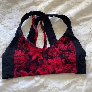 lululemon sports bra